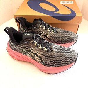 ASICS Novablast 3 LE Black/Pink Rave Lightweight Performance Running Shoes (11)